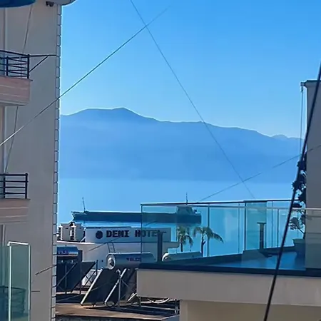 Casa Blanca Beachfront * Sarandë