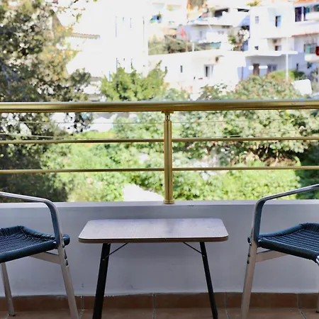 Casa Blanca Beachfront Apartment *